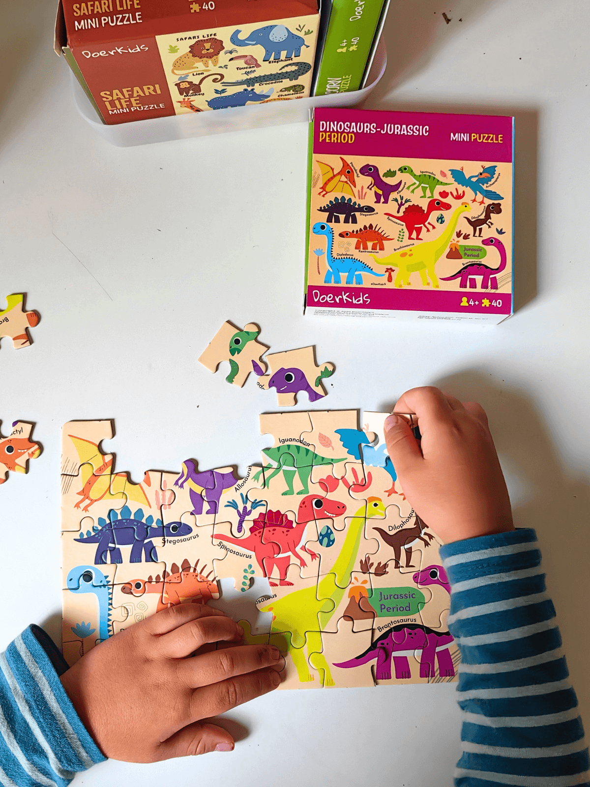 DoerKids%20Dinozorlar-jurassic%20Dönemi%20Mini%20Puzzle%20|%2040%20Parça%204%20Yaş