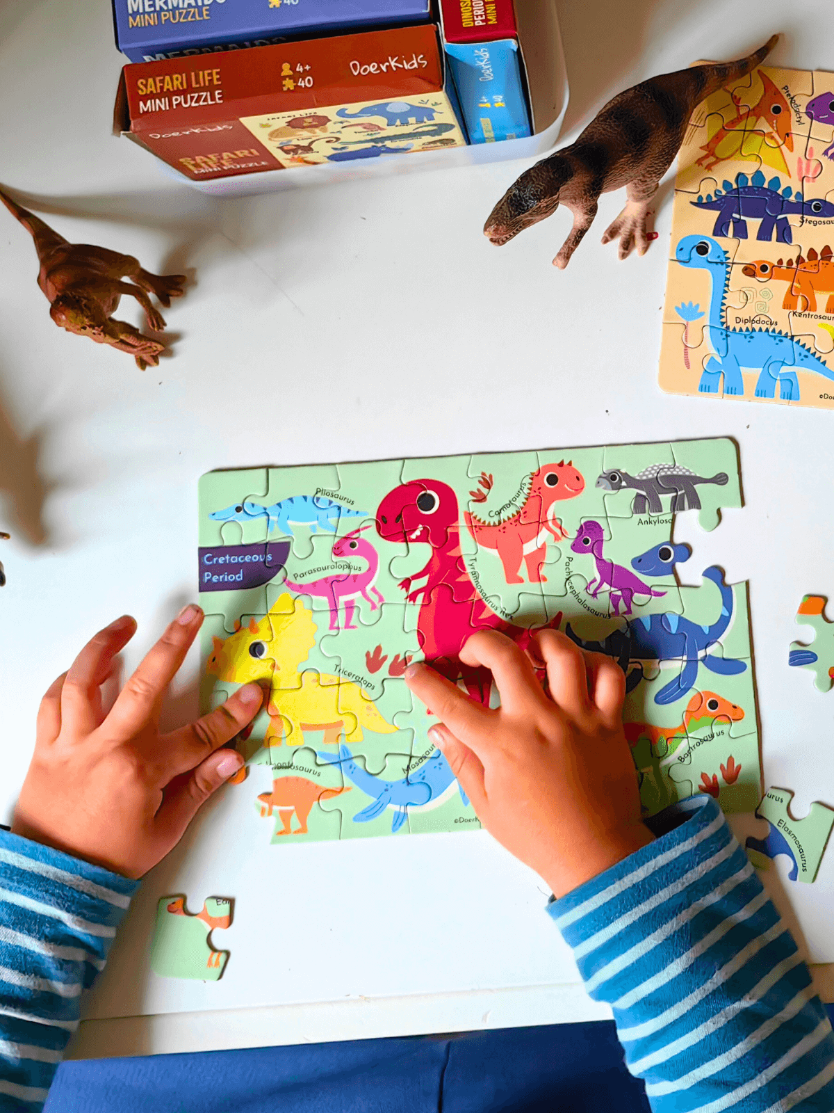 DoerKids%20Dinozorlar-cretaceous%20Dönemi%20Mini%20Puzzle%20|%2040%20Parça%20|%204%20Yaş