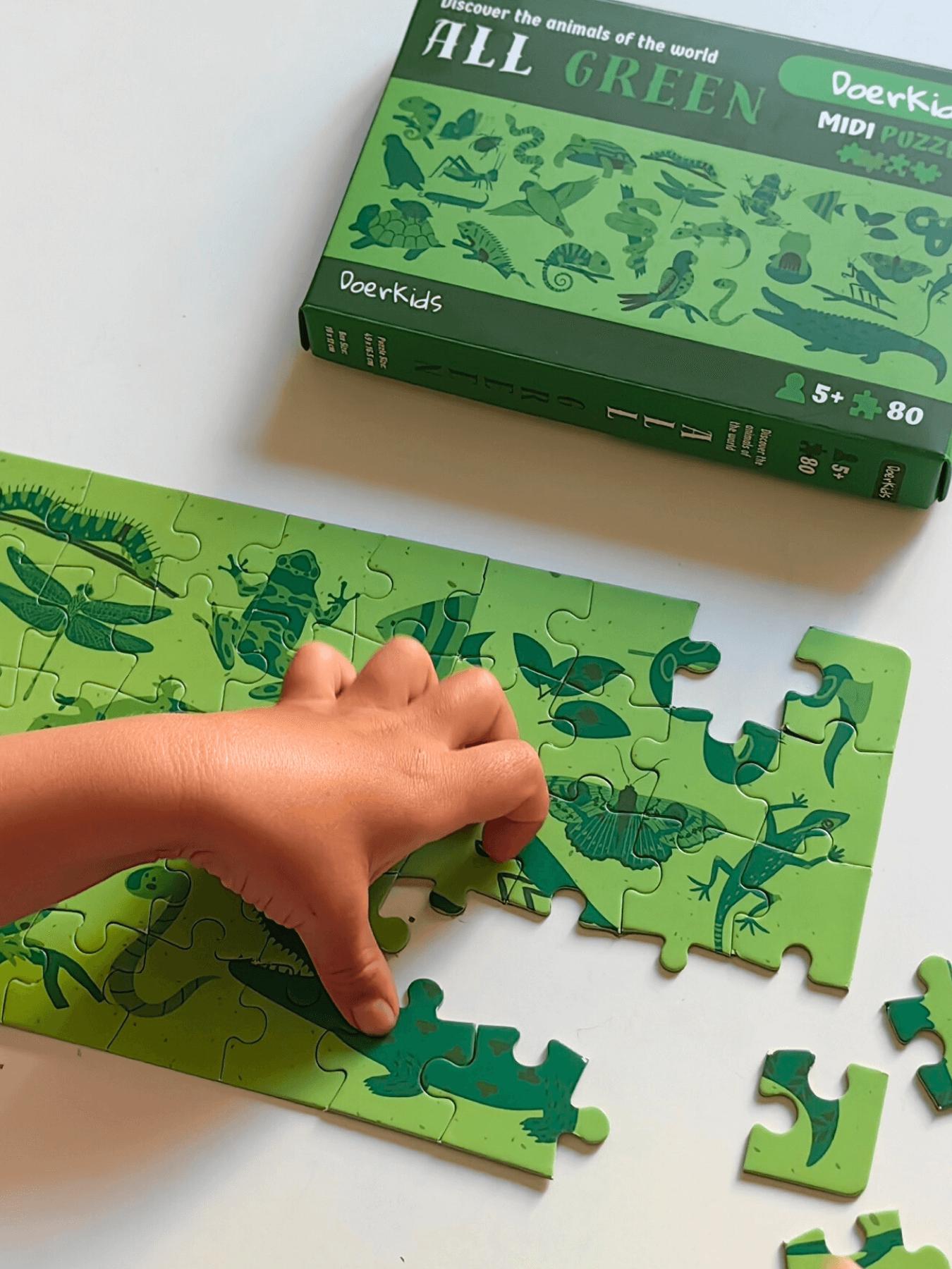 Doerkids%20All%20Green-Yeşil%20Hayvanlar%20Midi%20Puzzle%20|%2080%20Parça%205+%20Yaş